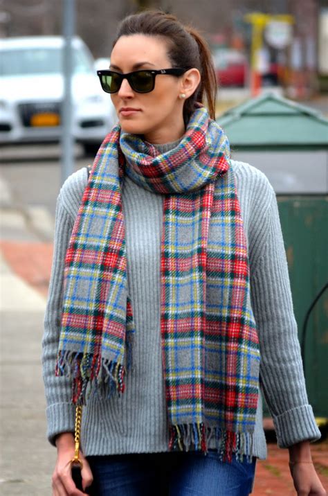 Classroom Couture: Plaid Scarf