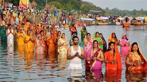 Chhath Puja 2023: कब है छठ पूजा!, जानें 4 दिन के इस पर्व को किस दिन क्या पड़ेगा