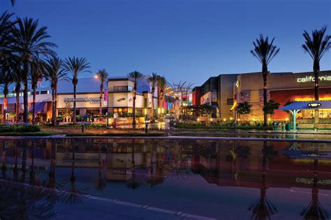 Restaurants Near the Anaheim Convention Center | Visit Anaheim