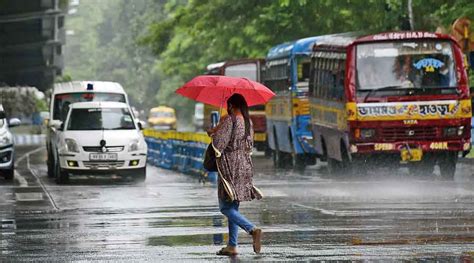 weather | Chances of heavy rainfall in Kolkata on Tuesday - Telegraph India