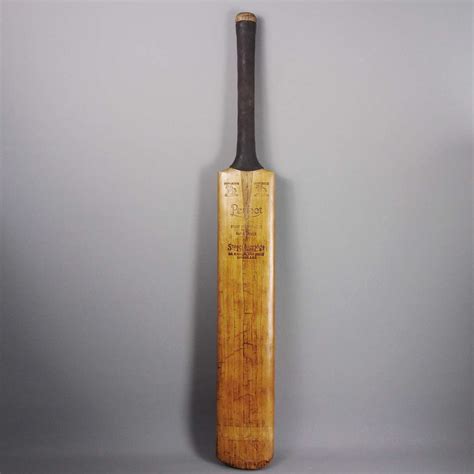 Classic Vintage Stuart Surridge Cricket Bat C1950s.W8547