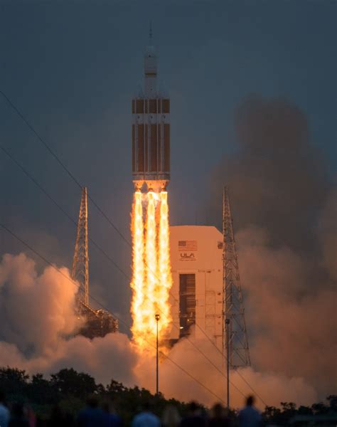 The United Launch Alliance Delta IV Heavy rocket with NASAs Orion ...