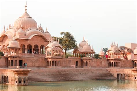 Kusum Sarovar (Mathura) History