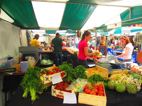 London Bucket List: real food market at southbank (4.5/5)