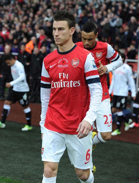 Koscielny - his season in pictures | News | Arsenal.com