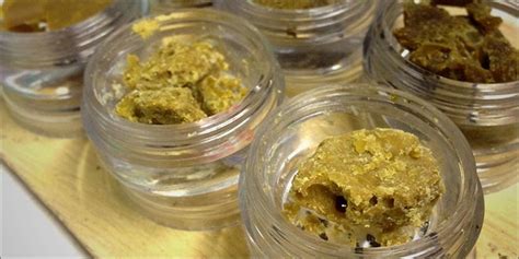 A Guide To Cannabis Wax: The Popular Option In Concentrates! - Best ...