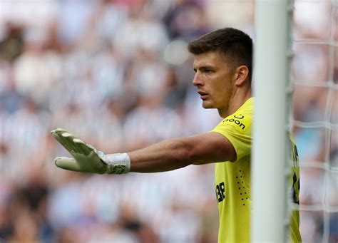 Newcastle: Nick Pope injury update