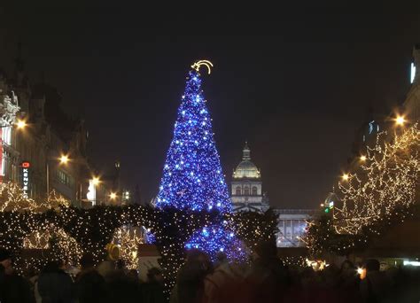 Christmas in Prague: Traditions and Celebrations - Malevus