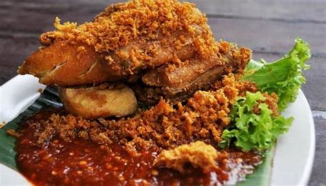 7 Kuliner Pedas Terlezat untuk Kamu Pecinta Makanan Pedas - Tokopedia Blog