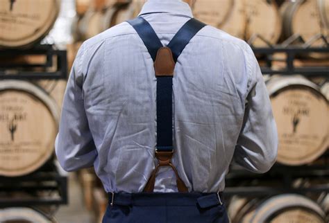 How to Wear Suspenders