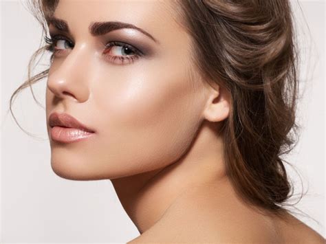 11 Tips To Get The Perfect Jawline - Boldsky.com