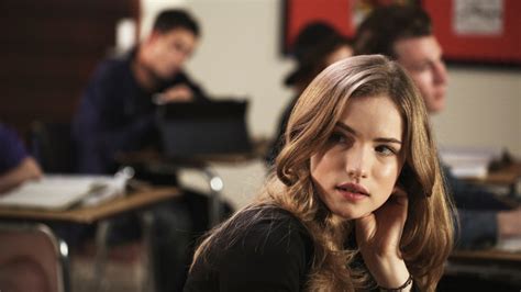 Willa Fitzgerald Dishes On Her Role As Roscoe In Reacher And Working ...