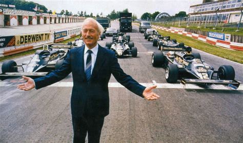 Video: Colin Chapman the innovator - Motorsport Retro