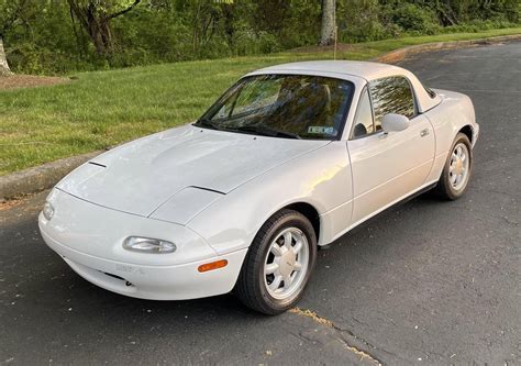 1992 Mazda MX-5 Miata auction - Cars & Bids