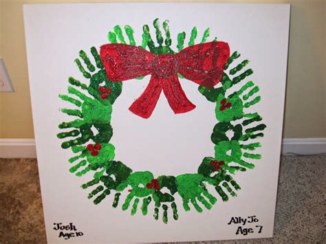 Lime & Mortar: Christmas Handprint Crafts