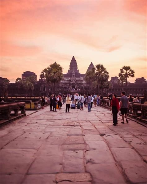 The Ultimate Guide to Visiting Angkor Wat at Sunrise: Tips + Tricks You ...