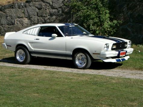 78 Mustang Cobra 302 hit by a truck | Mustang cobra, Ford mustang cobra, Mustang ii