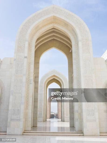 Omani Architecture Photos and Premium High Res Pictures - Getty Images