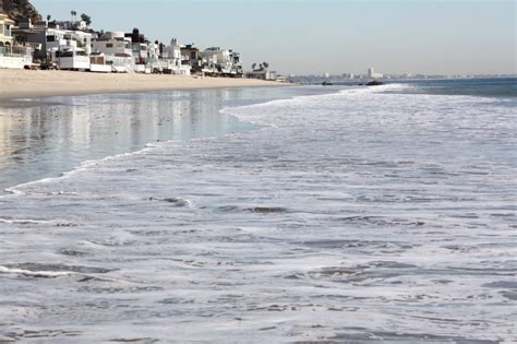 Carbon Beach – East Access in Malibu, CA - California Beaches