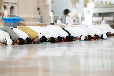 The Endless Rewards of Praying at Mosque | Penny Appeal