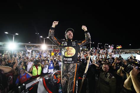 Martin Truex Jr. caps career season with 1st NASCAR Cup Series ...