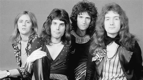 Queen music catalog may sell for over $1 billion | CNN