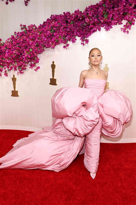 The Oscars 2024 Red Carpet Was Defined By This Trend