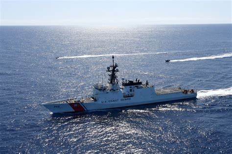 U.S. Coast Guard Cutter Stratton visits Yokosuka > United States Coast ...