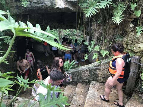 Our swim in Cenote Ik Kil in Mexico - Postcard Jar Blog