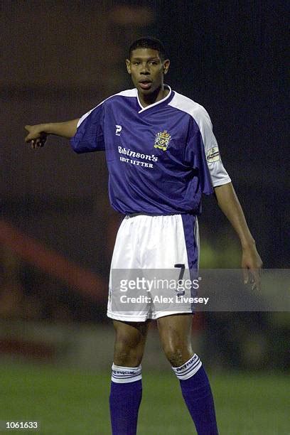 215 Carlton Palmer England Football Stock Photos, High-Res Pictures ...