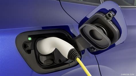 Volkswagen ID.4 | 2021MY 1ST | Charging