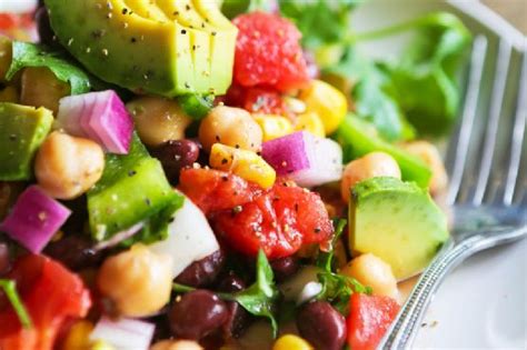 This Versatile Veggie Salad With Black Beans is EASY To Make. - Kitchen ...