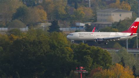 Boeing 737 airliner landing in Sochi. 8047322 Stock Video at Vecteezy