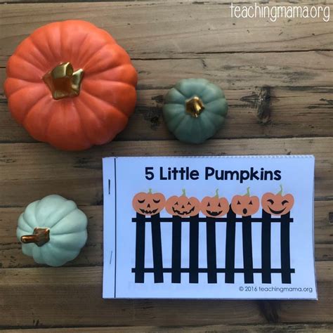 Five Little Pumpkins - Free Rhyme Booklet | Five little pumpkins ...