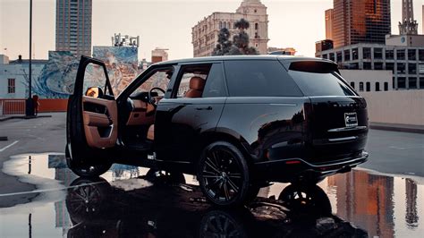 Why the New Range Rover is the ultimate luxury SUV? | Blog