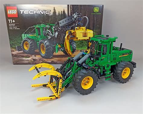 LEGO MOC 42157 Log Loader by M_longer | Rebrickable - Build with LEGO