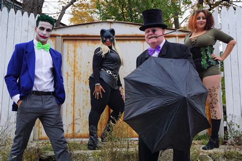 [Cosplay] My family cosplaying Batman villains : r/DCcomics