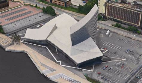 Imperial War Museum North, by Daniel Libeskind. Manchester / UK. (53. ...