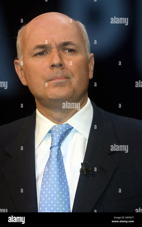 IAIN DUNCAN SMITH MP.CONSERVATIVE PARTY LEADER.TCONSERVATIVE CONFERENCE 2002.CONSERVATIVE ...