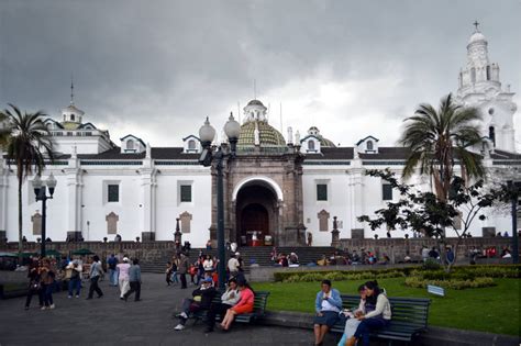 Catedral Metropolitana y Primada de Quito - Iglesias Católicas