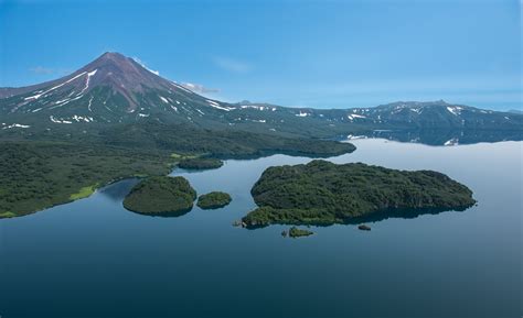 Kamchatka Peninsula, Russia [3000x1835] : EarthPorn