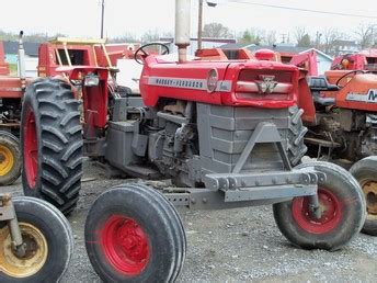 Massey Ferguson 1100 - Yesterday's Tractors