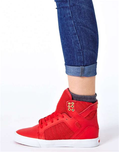 Supra Skytop Red High Top Sneakers for $71 / Wantering | Ayakkabılar, Ayakkabilar, Spor