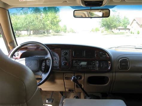 2001 Dodge Ram 2500 ST 4x4 Quad Cab 154.7 in. WB 5-spd manual w/OD