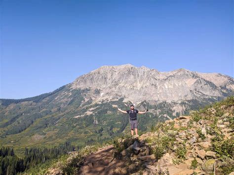 8 Best Crested Butte Hiking Trails To Add To Your Bucket List [2022] - Mike & Laura Travel