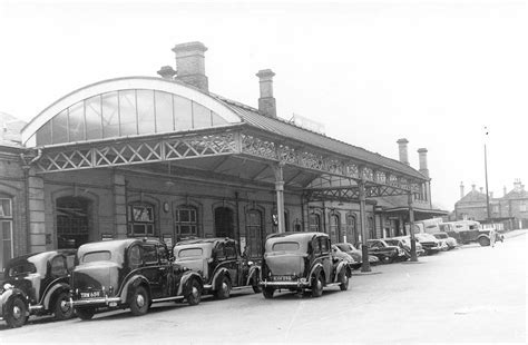 Coventry Station: Looking past the taxi rank and the main entrance of Coventry station towards ...