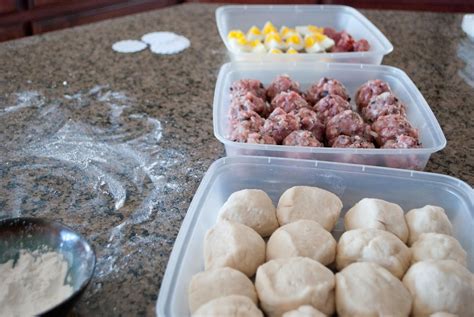 craftyc0rn3r: Vietnamese Steam Buns - Banh Bao Vietnamese Cuisine ...