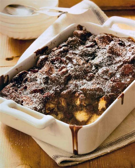 Chocolate Bread Pudding Recipe | Leite's Culinaria