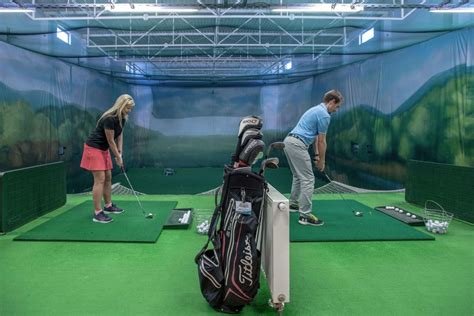 Naši trenéři | GOLF INDOOR STEP