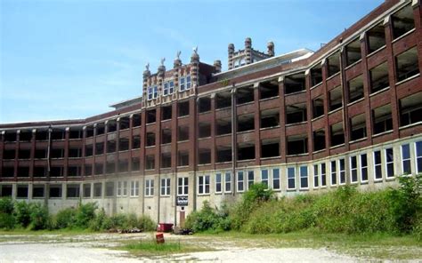 10 Most Haunted Insane Asylums in America